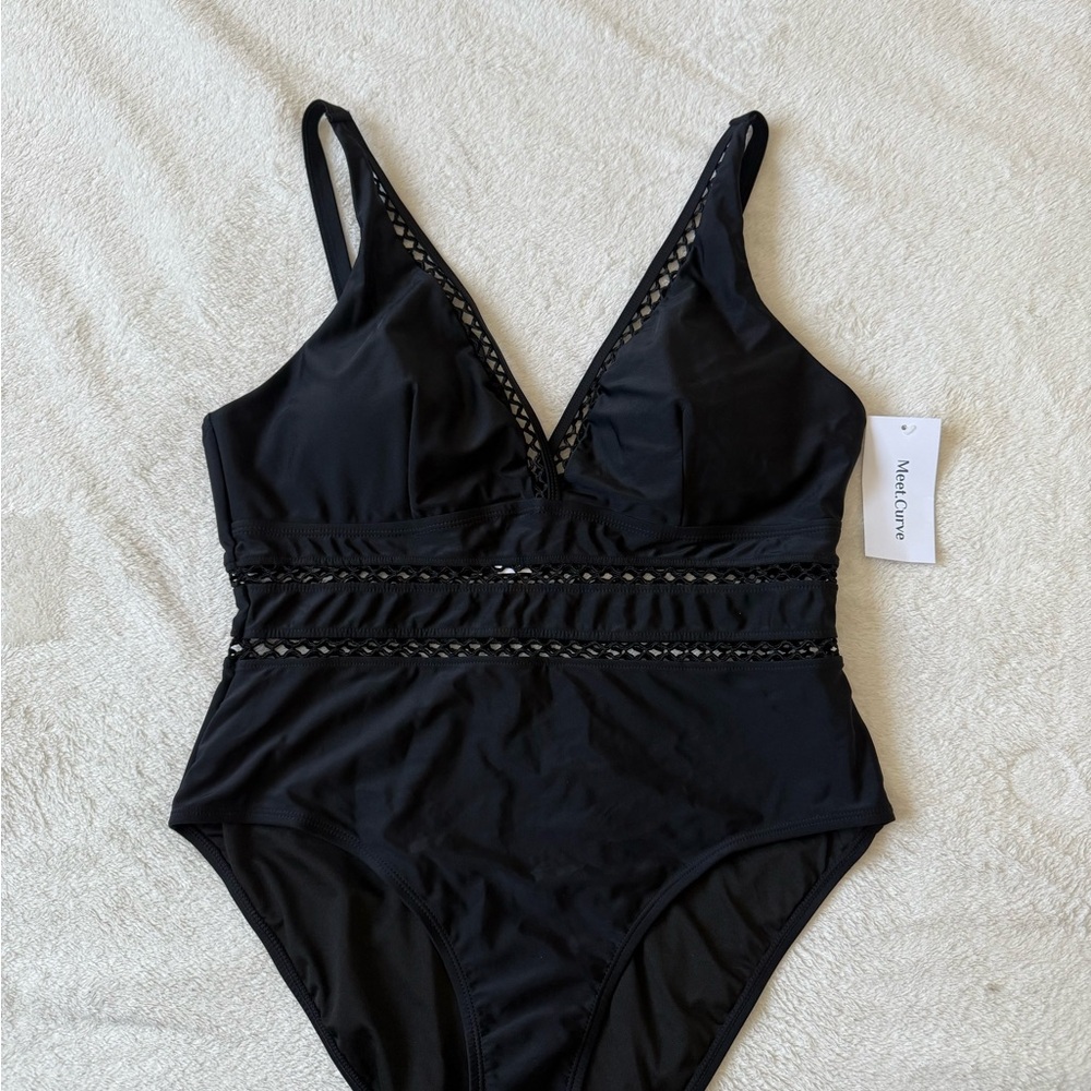 NWT Meet Curve Black Lattice Plunge V-neck One Piece Swimsuit Size 2X
